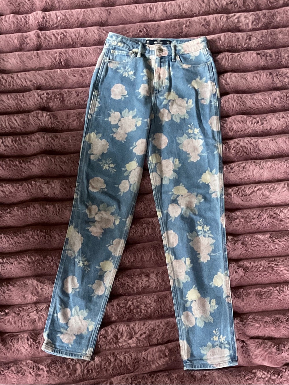 Hollister Light Blue Floral High-Rise Jeans